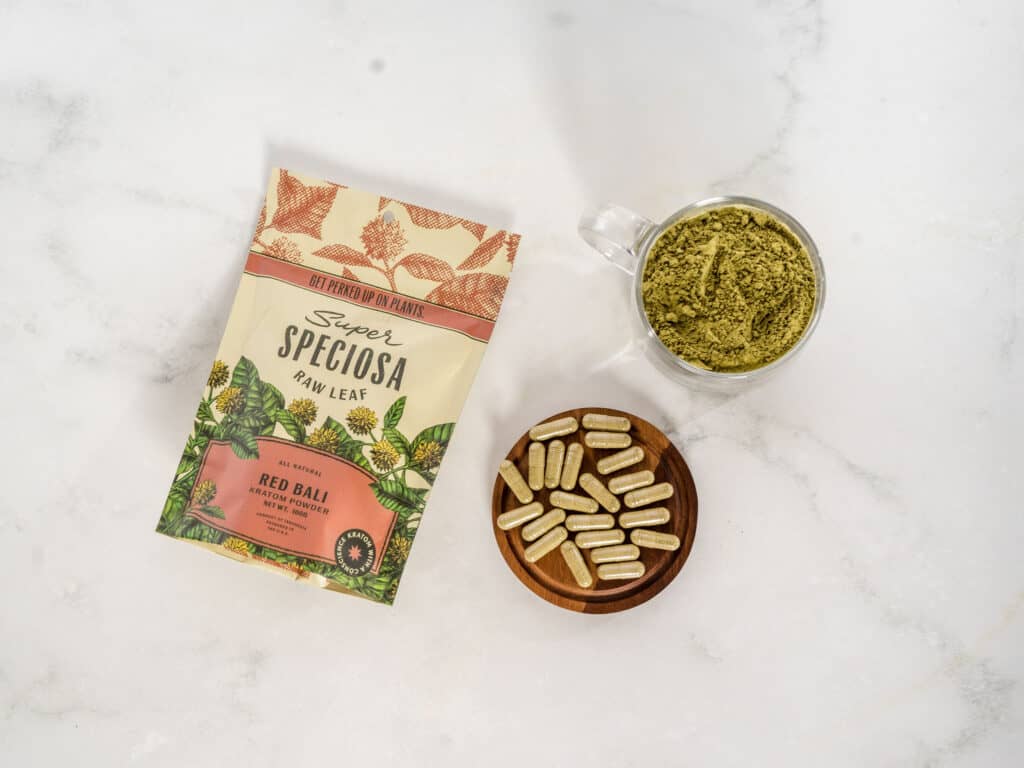 Super Speciosa Red Bali Kratom Powder and Kratom Capsules. Red Bali kratom strain can be used as a natural sleep aid for occasional sleeplessness.