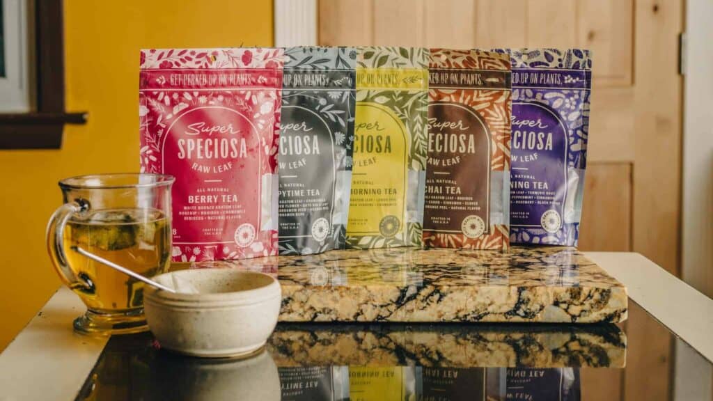 Super Speciosa's selection of herbal kratom tea blends.